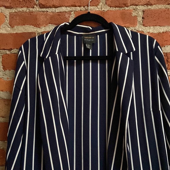 Forever 21 Trench Jacket - Picture 2 of 7